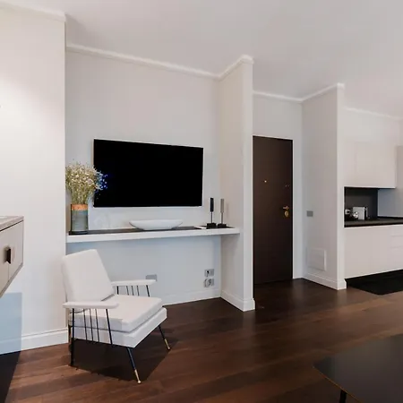 Hon - Hospitality * Lecce